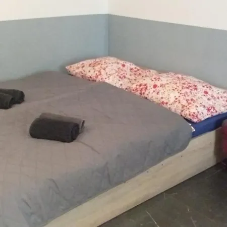 アパート New In Town